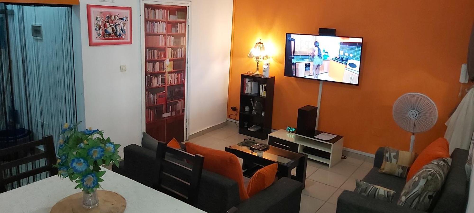 Agreable Appartement De 02 Pieces Meuble Abidjan Eksteriør bilde